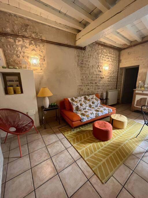 "La Maison Jaune" Arles Centre Terrasse Extérieur photo